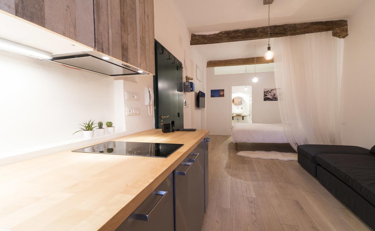 Lovely Studio D'Azeglio By Studio Vita Болонья Экстерьер фото